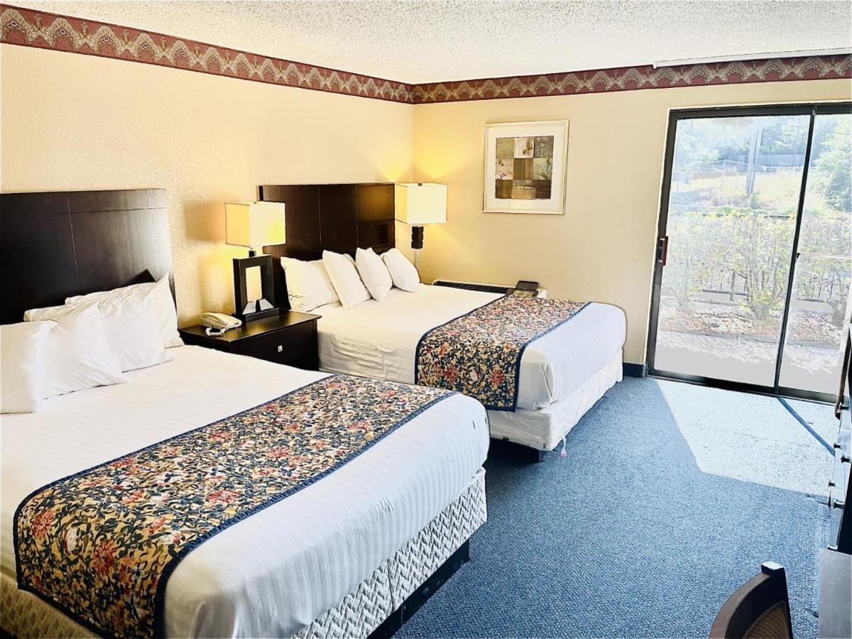 Ok Hotel Оклахома-Сити Экстерьер фото