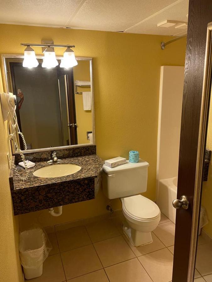Ok Hotel Оклахома-Сити Экстерьер фото